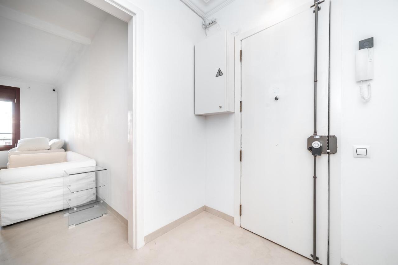 Granvia732 Apartment Barcelona Ngoại thất bức ảnh